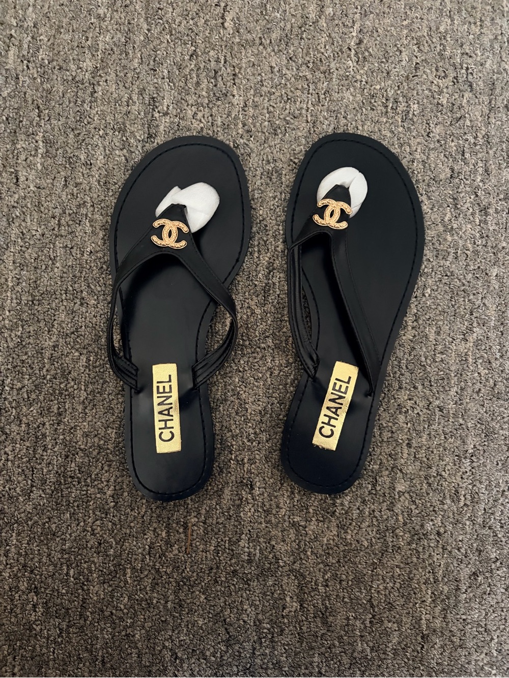 CHANEL Black Leather Thong Sandals with Gold CC Accent